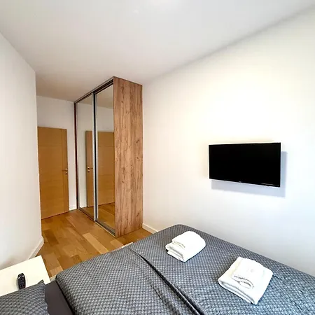 Apartment Mount *