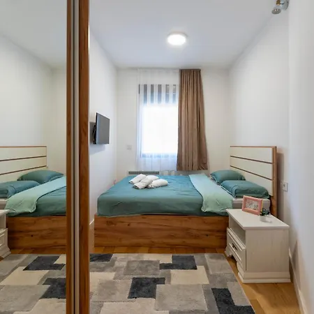 Mount Devetka Appartement *