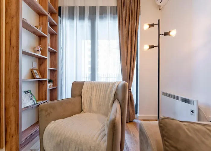 Mount Devetka アパート ズラティボール